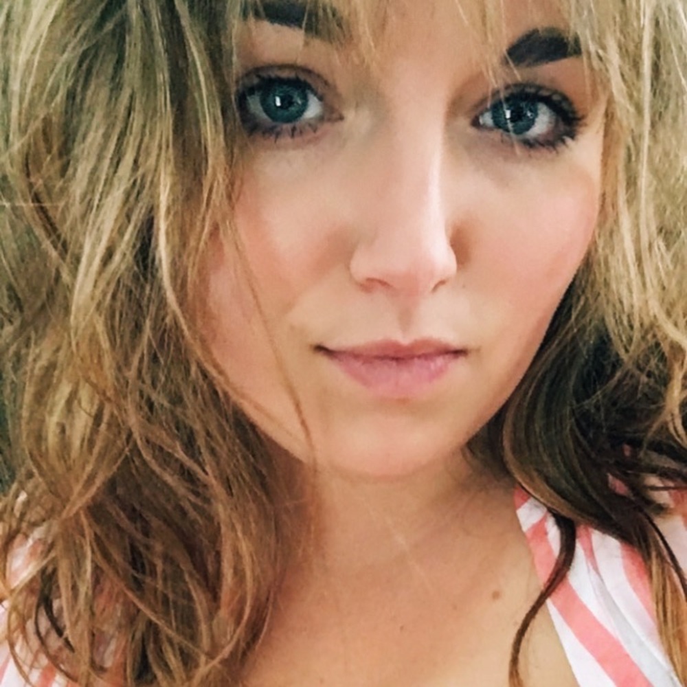 Meet your Posher, Lauren